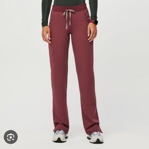 Figs High Waisted Kade Cargo Scrub Pants in Dark Cherry (NWT)